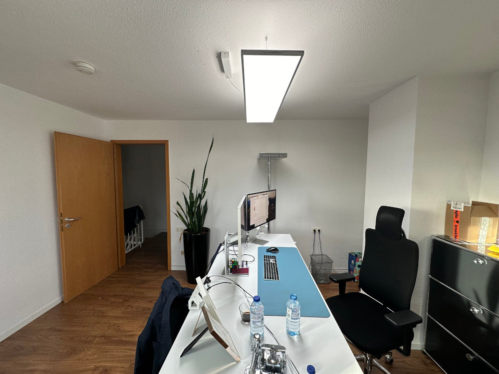 Vollspektrumlampen im Büro und auch für Zuhause