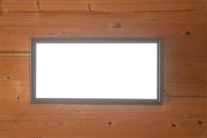 LED Panel in der Holzdecke eingebaut